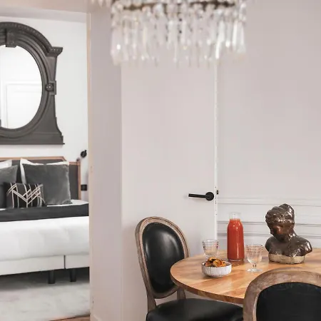 Place Royale - Maisons Du Monde & Suites Apartment Nantes